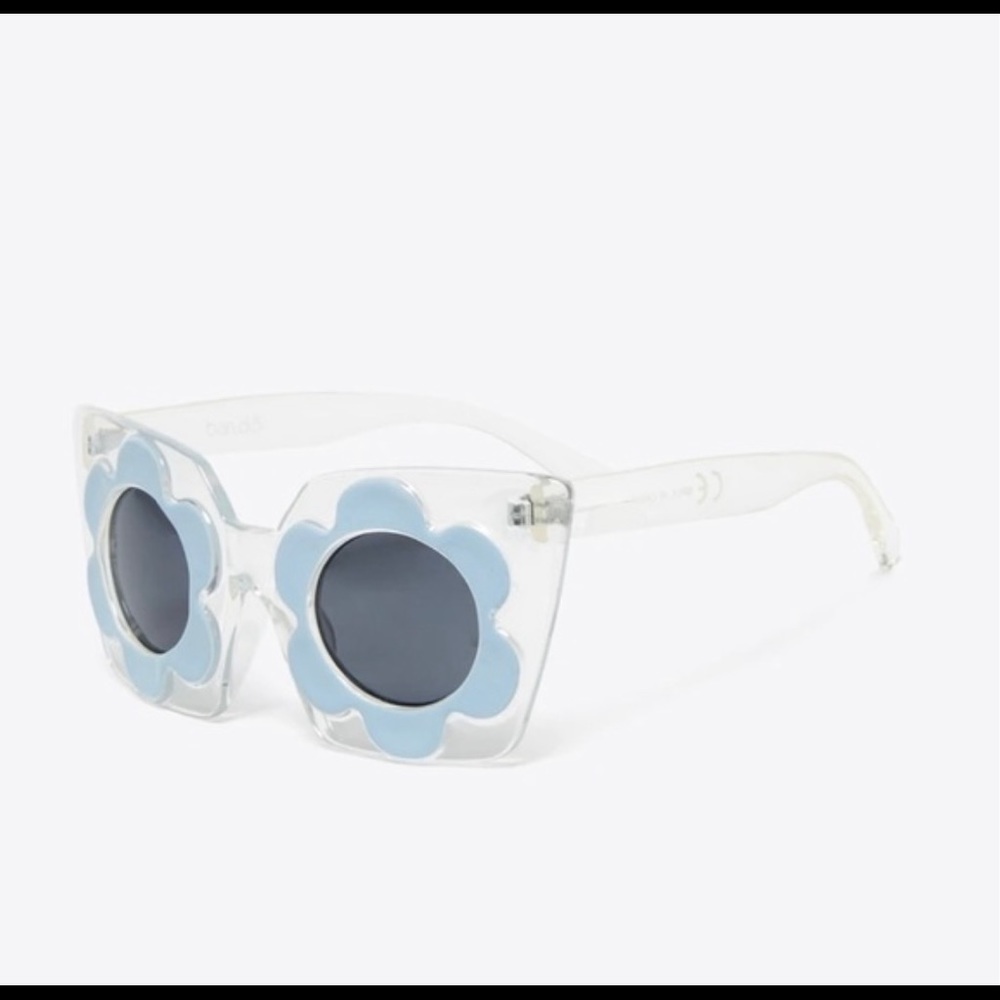 🌸ban.do flower power sunglasses🌸 - Picture 2 of 4